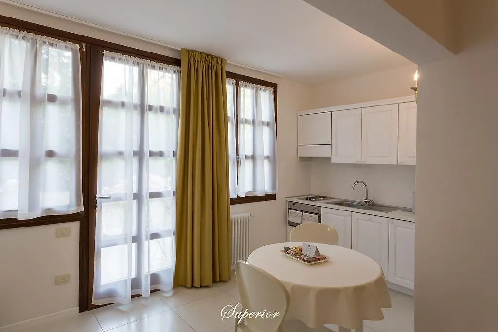 Residence Villa Mainard Verona 2*,
